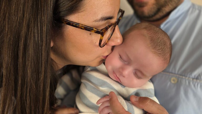 Fotografía Newborn a domicilio en Valencia Fotografia familiar